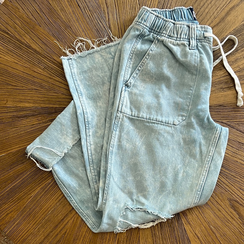 GAP Light Blue Denim Joggers with Distressed Details